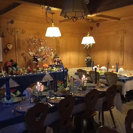 Alpenrose Hotel Alleghe