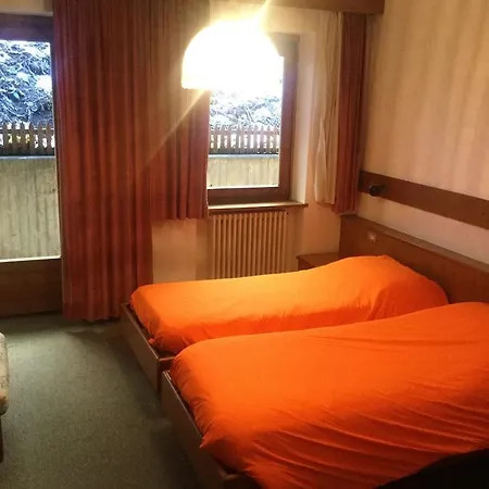Hotell Alpenrose 3*