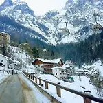 Alpenrose 3* Alleghe