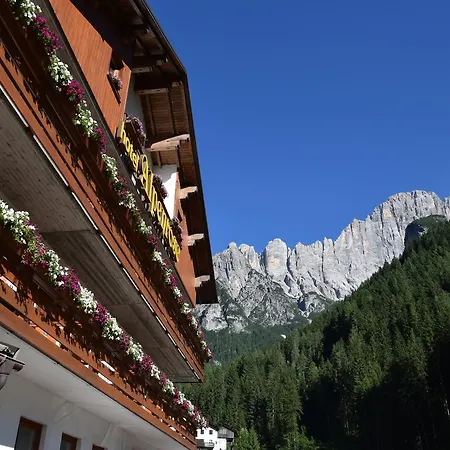 Alpenrose Alleghe